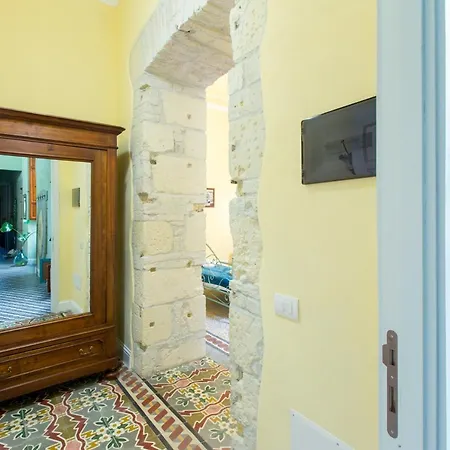 Bed & Breakfast Jacaranda Cagliari