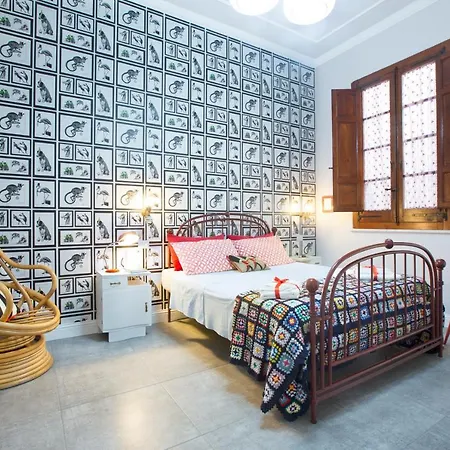 Jacaranda Bed & Breakfast