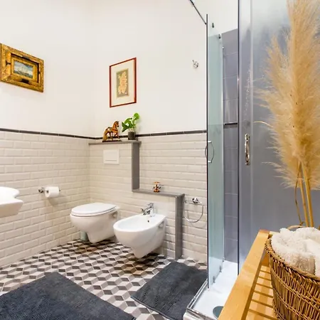 Jacaranda Bed & Breakfast